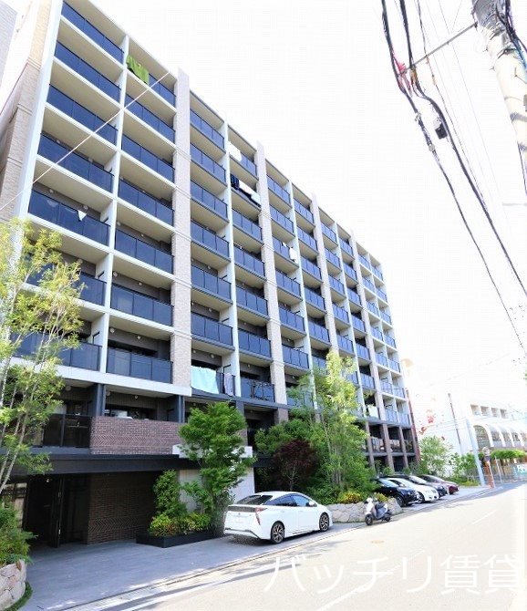 建物外観　築浅デザイナーズマンション