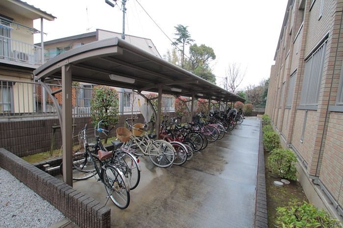 駐車場　駐輪場