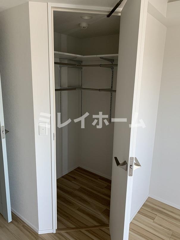収納　同建物内、別のお部屋の参考写真になります。