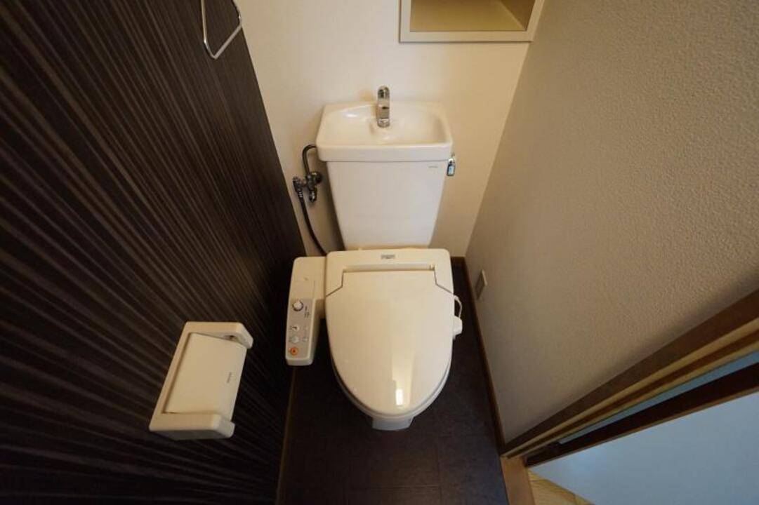 トイレ　トイレ