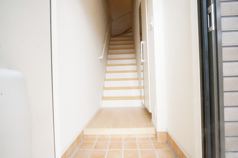 玄関　図面と現状に相違がある場合には現状を優先