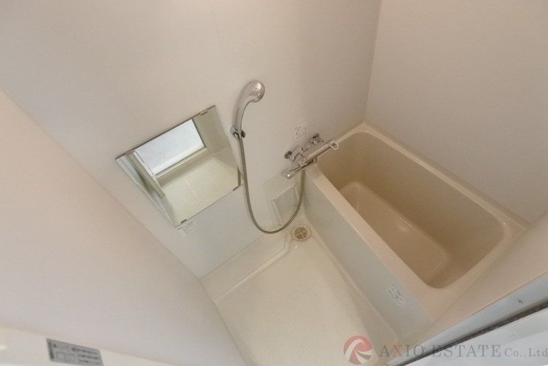 エスリード新大阪CONFORTI番館の風呂写真