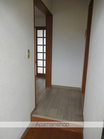 ライラックマンションの玄関写真