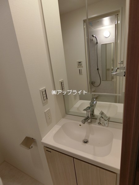 洗面設備　独立洗面台