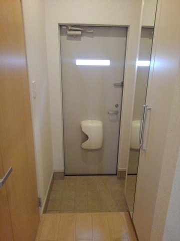 玄関　ゆったりとした玄関です