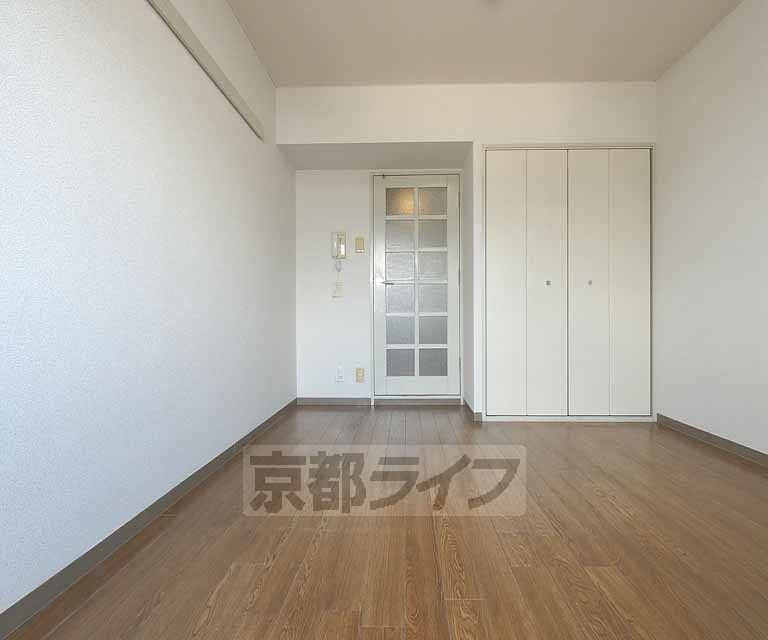 ス・プレール北野の居間写真