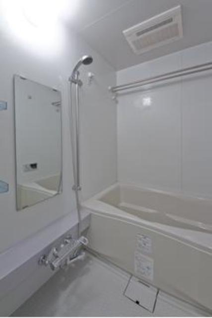 バス・シャワールーム　※写真は同タイプ住戸です。