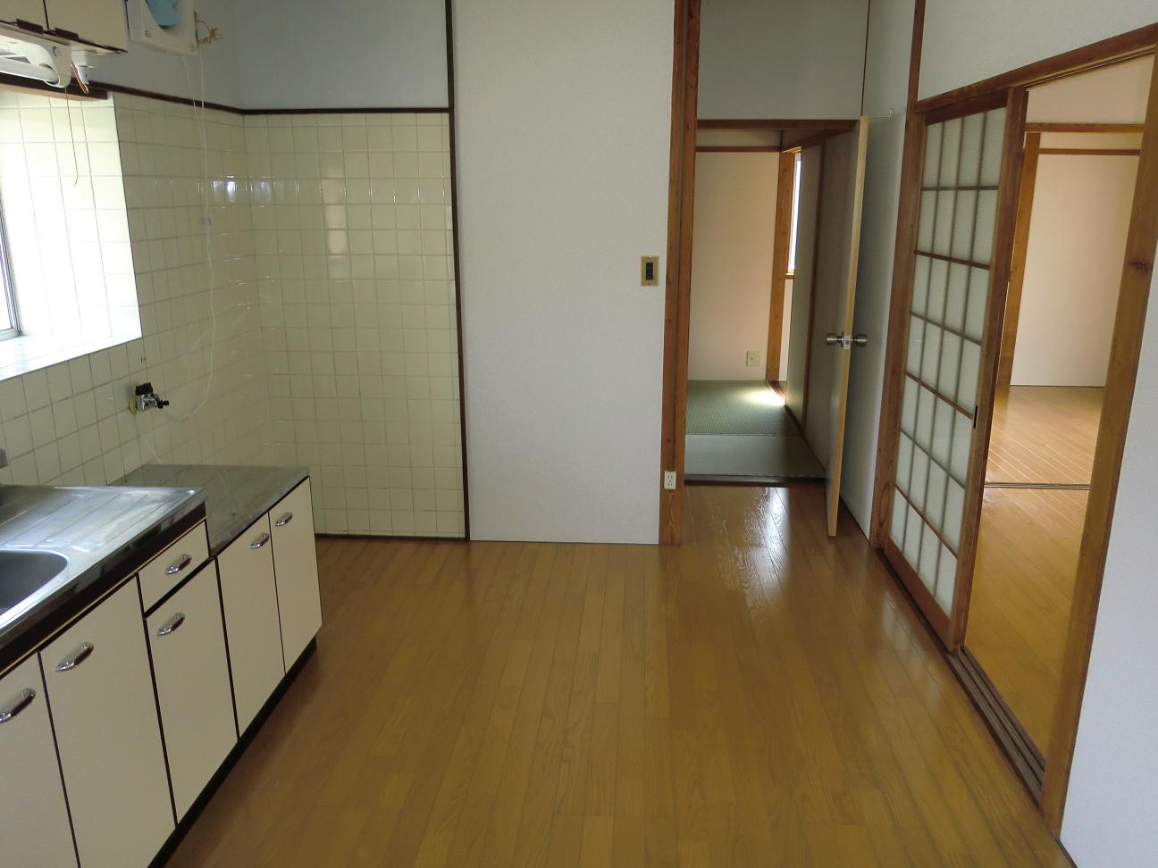 明徳住宅のキッチン写真
