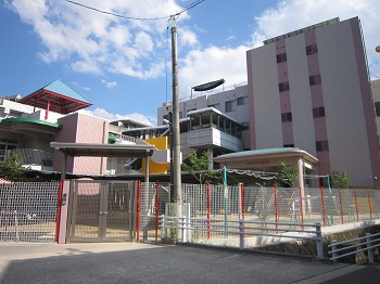 幼稚園・保育園　伴保育園（幼稚園・保育園）まで527m