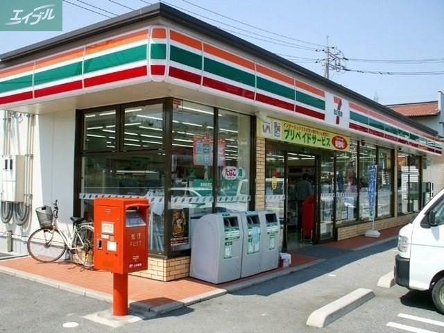 【グリーンパーク西辛川Ｃのコンビニ】