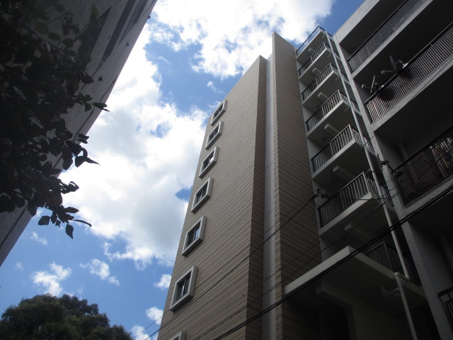 新神戸ヴィータの建物外観