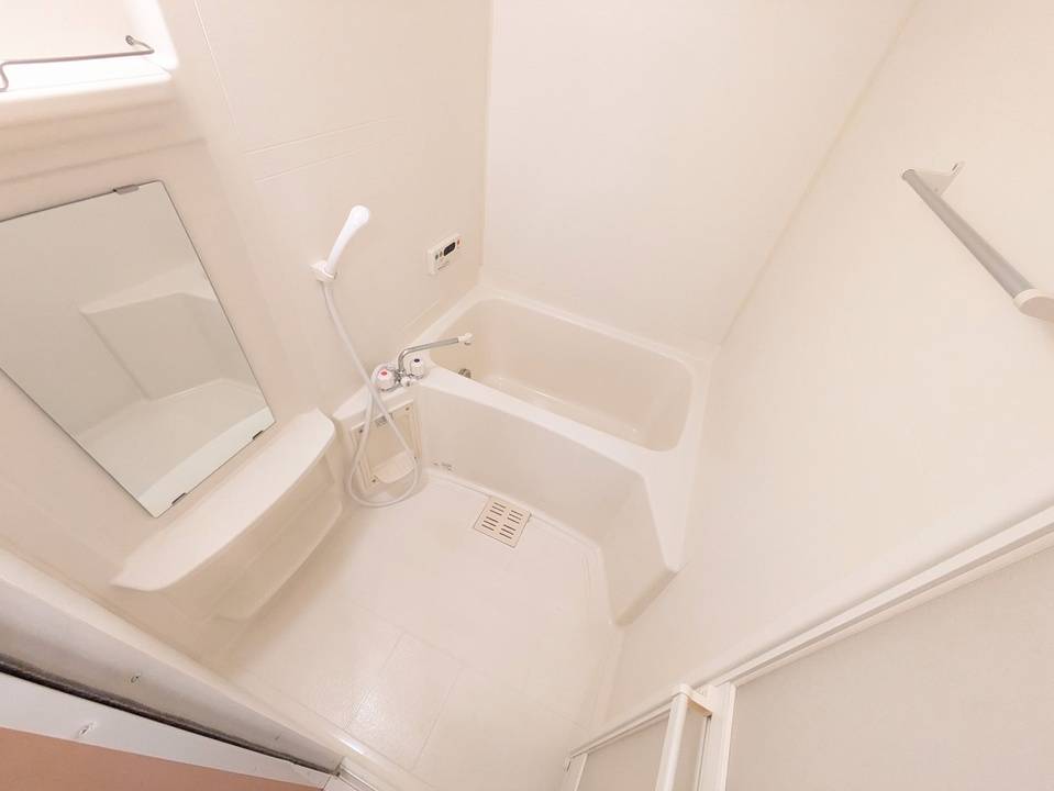 バス・シャワールーム　浴室