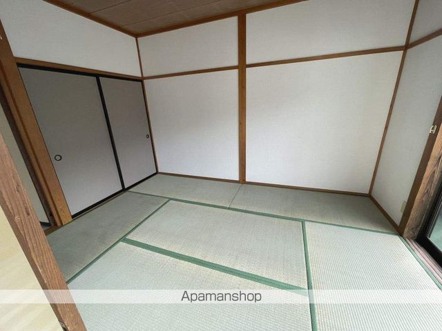 皆川ハイツの内装写真