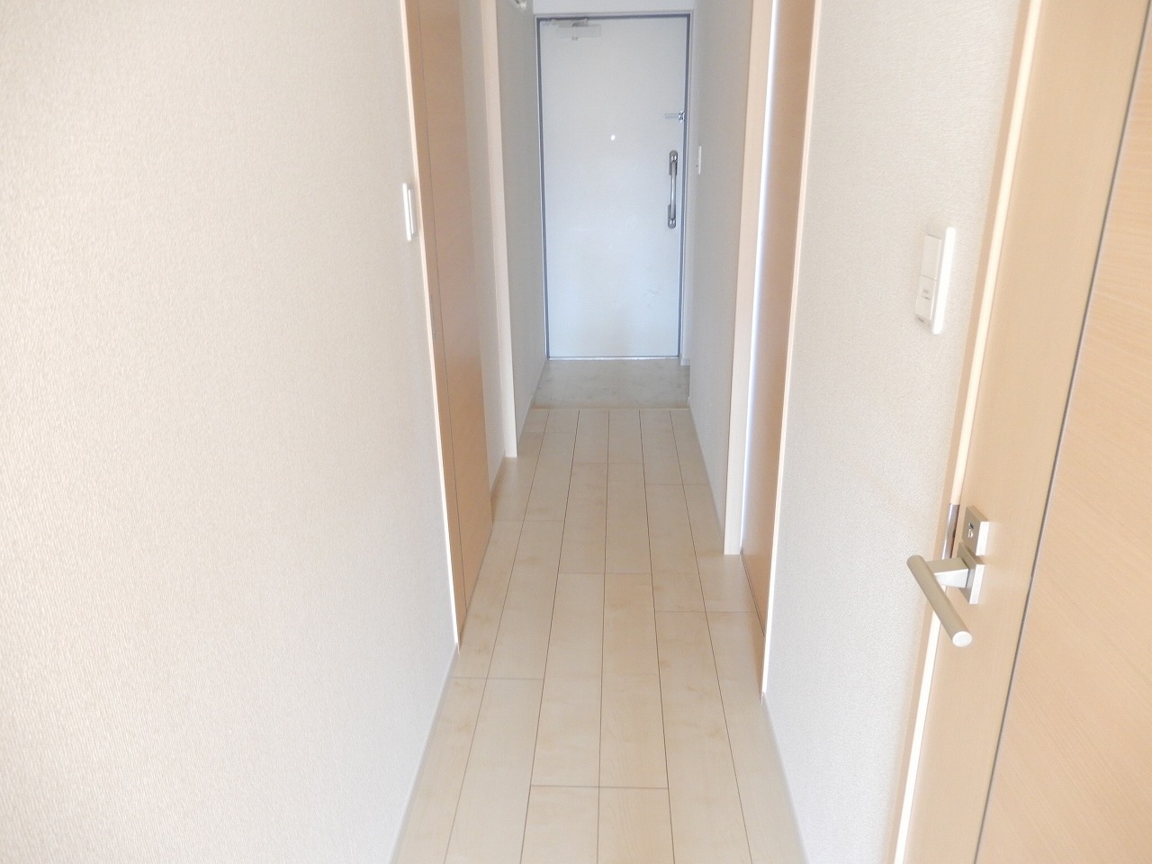 玄関　廊下