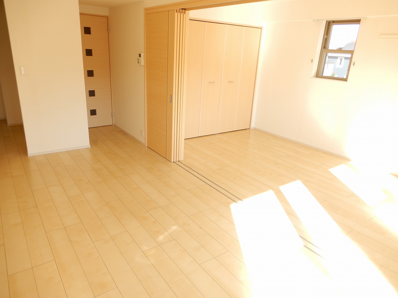 居室・リビング　リビング11帖