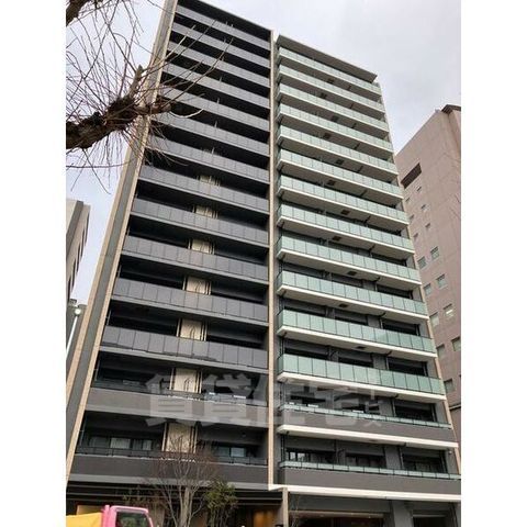 【名古屋市中区丸の内のマンションの建物外観】