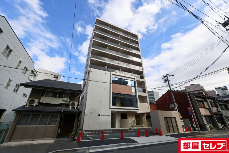 【インセンス名駅の建物外観】