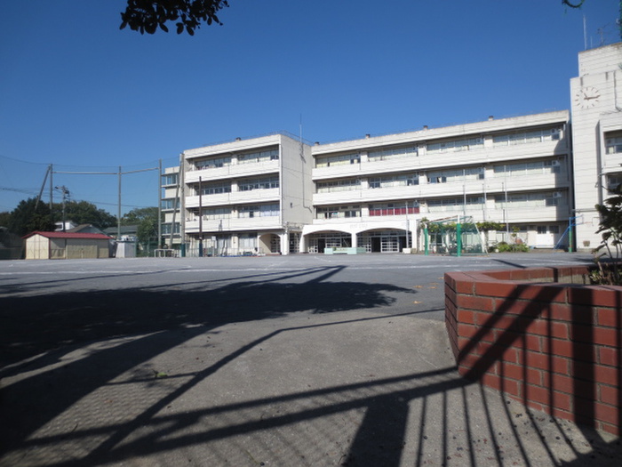 小学校　横浜市立　小机小学校（小学校）まで94m