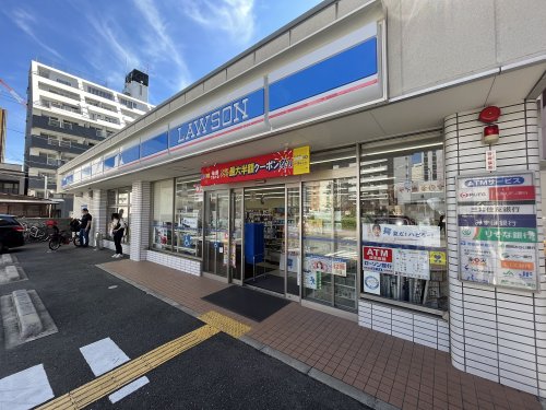 【大阪市西区南堀江のマンションのコンビニ】