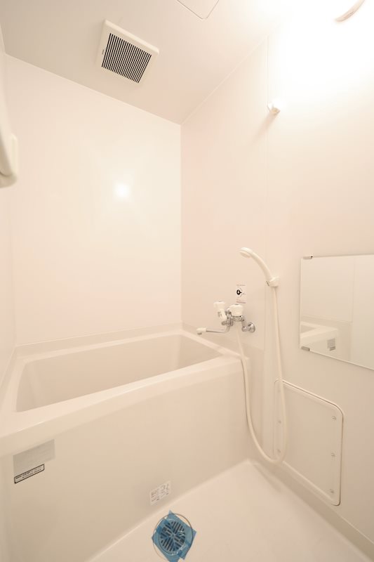 バス・シャワールーム　バスルーム　追い焚き