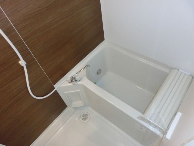 バス・シャワールーム　追い焚き機能付です