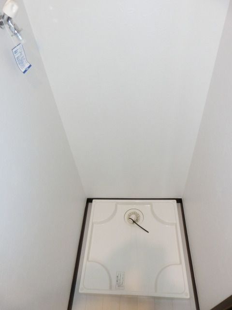 その他　洗濯置き場室内にあります