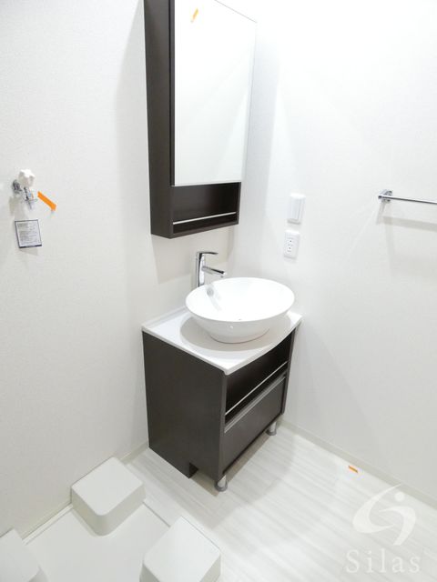 洗面設備　同仕様