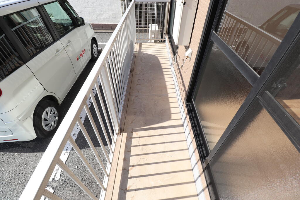 バルコニー　陽当たりの良いバルコニー♪