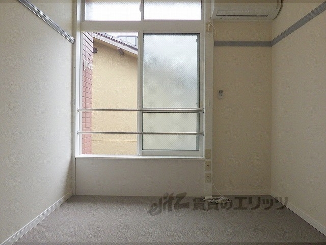 居室・リビング　洋室