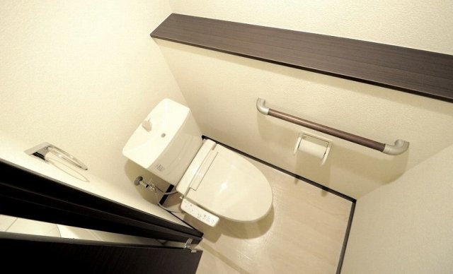 トイレ　備品や設備仕様は号室等により異なります現地をご確認下さい。