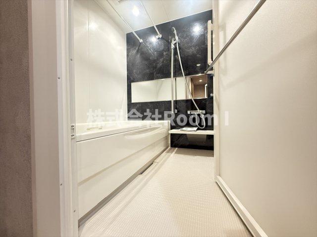 バス・シャワールーム　ゆったり過ごせるお風呂です