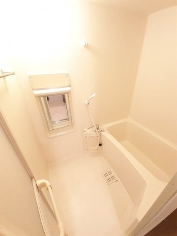 バス・シャワールーム　お風呂です