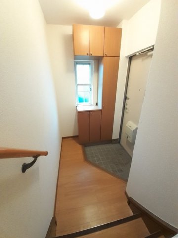 玄関　落ち着いた玄関です