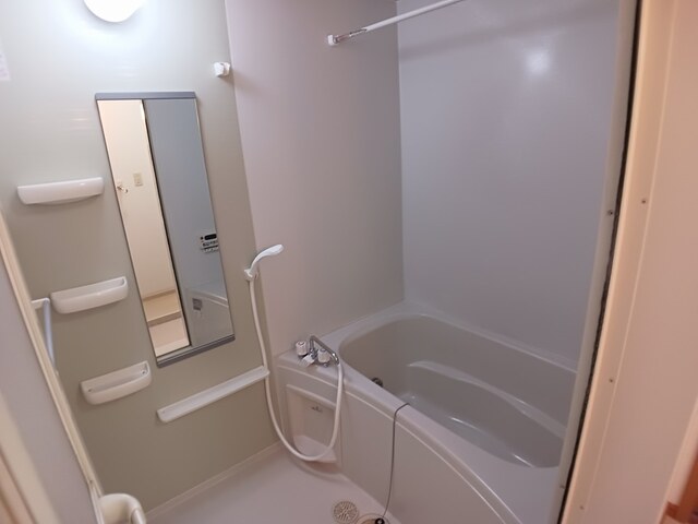 バス・シャワールーム　バス