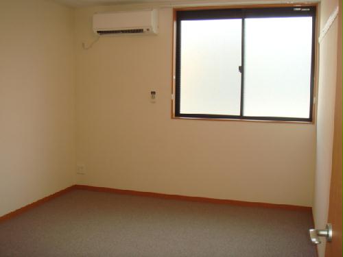 居室・リビング　8帖ある居間