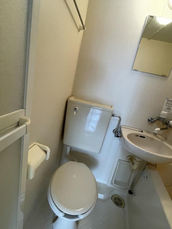 トイレ　トイレ