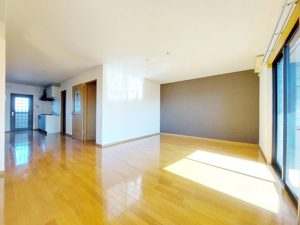 居室・リビング　リビング