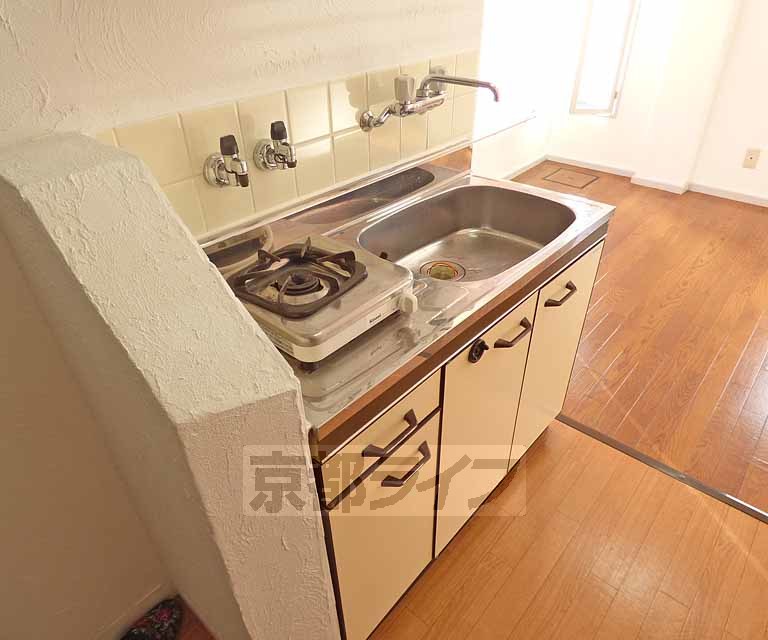 キッチン　お手ごろサイズのミニキッチンです。