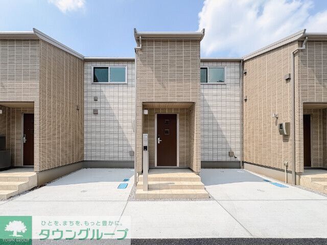 建物外観　エントランス