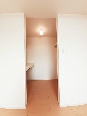 収納　大きなものも収納できそうです