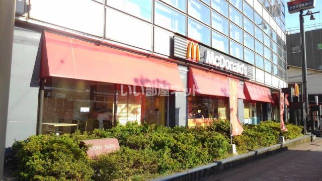 飲食店　マクドナルド 長崎家野町店（飲食店）まで858m
