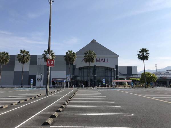 ショッピングセンター　イオンモール宇城店（ショッピングセンター）まで304m