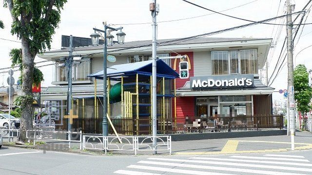 飲食店　マクドナルド東久留米店（飲食店）まで400m