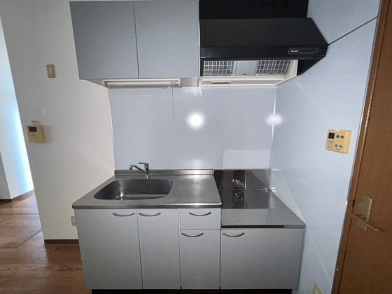 キッチン　※別部屋の写真です