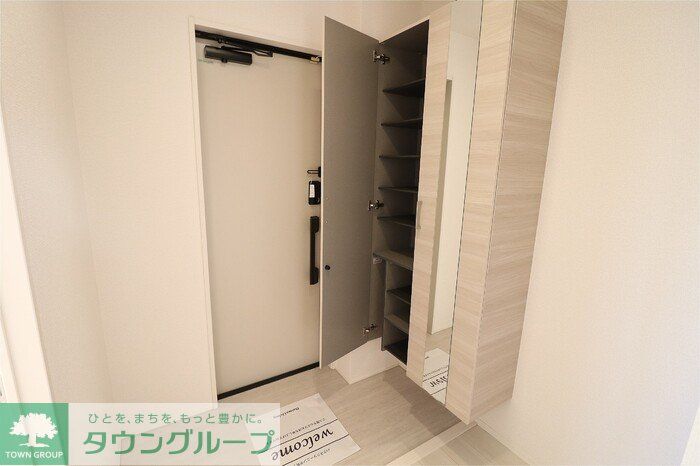 玄関　お問合せはタウンハウジングまで！※現地待合わせ相談可能