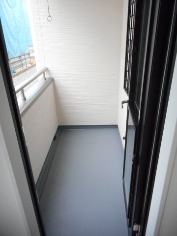 バルコニー　外からの目が気にならないバルコニーで洗濯物が干せます