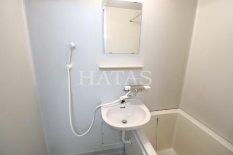 洗面設備　同物件別部屋です。