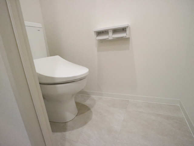 トイレ　同一タイプです。