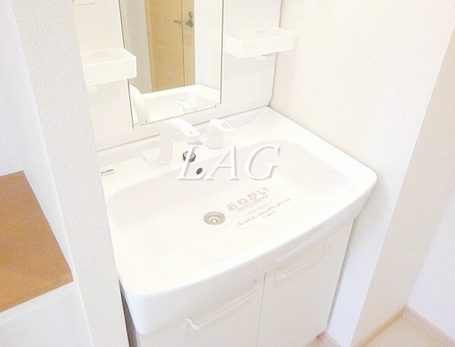 洗面設備　洗面台です。