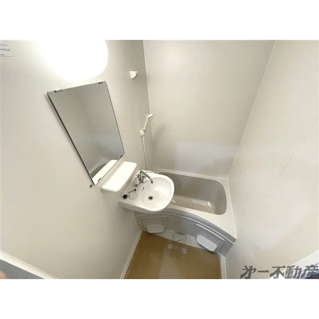 バス・シャワールーム　バスルーム